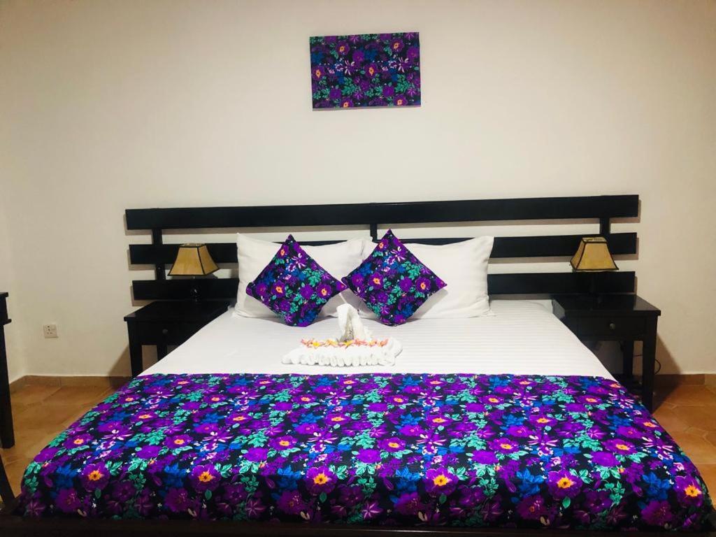 Lungi Airport Hotels Tulun Екстер'єр фото