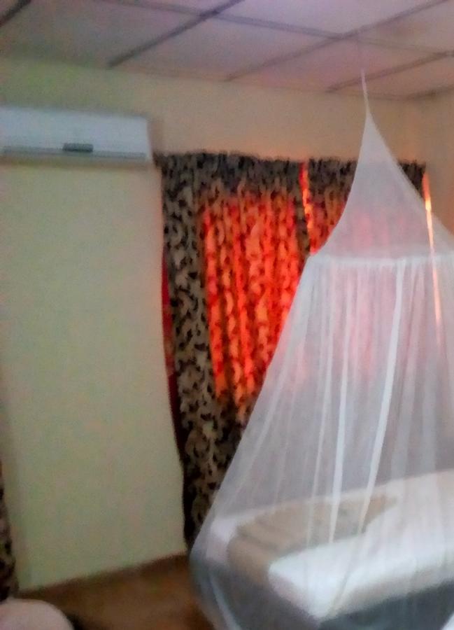 Lungi Airport Hotels Tulun Екстер'єр фото